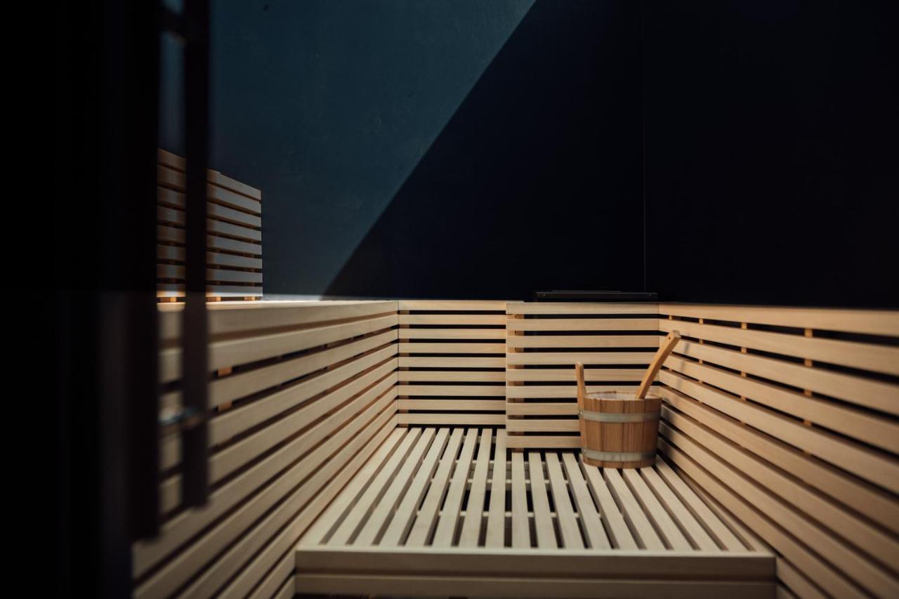 Haus Am Turm Hotel Випитено Екстериор снимка