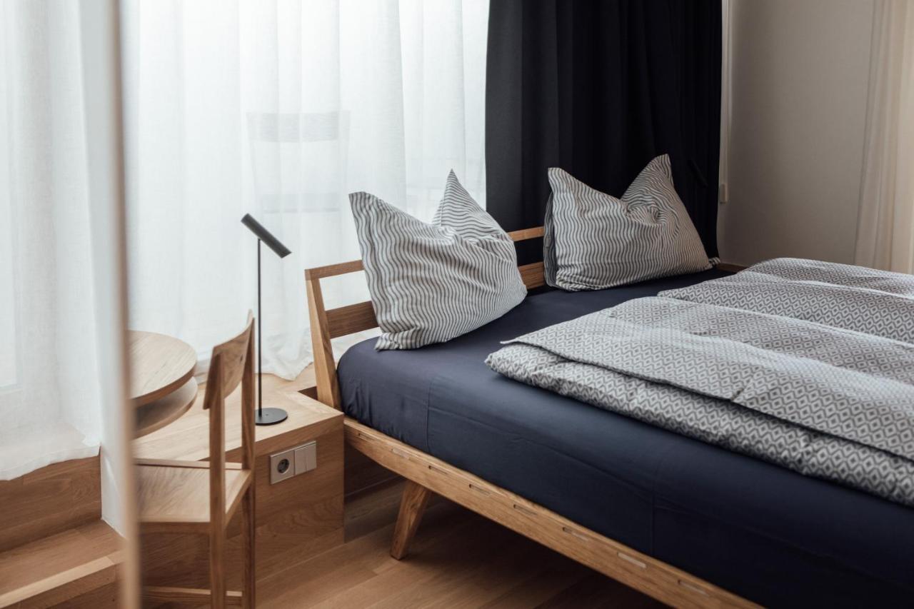 Haus Am Turm Hotel Випитено Екстериор снимка